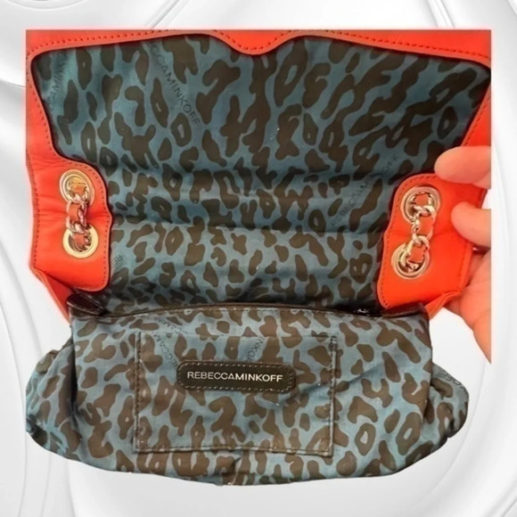 Rebecca MINKOFF coral studded quilted cross body purse EXCELLENT condition - Picture 10 of 16